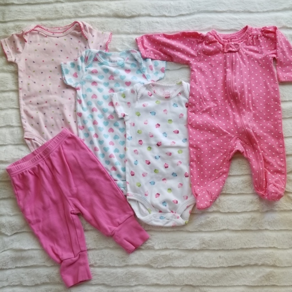 Child Of Mine Carter's outfits bundle